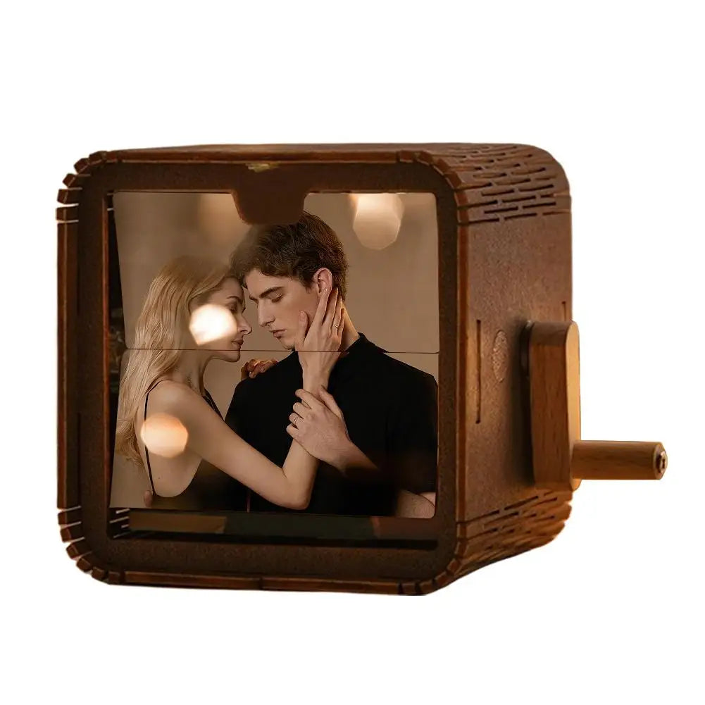 MemoFlip™ – Personalized Memory Box