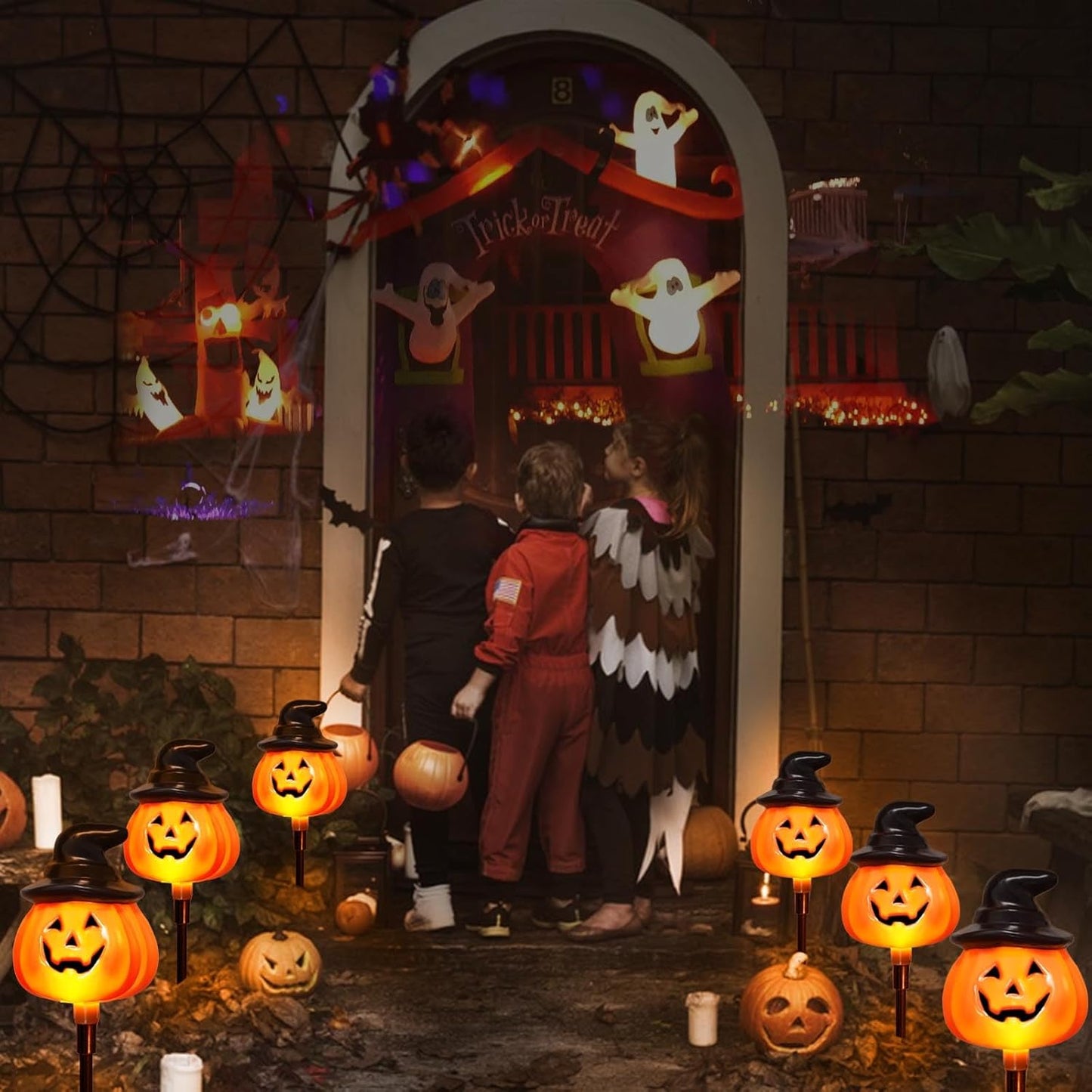 6 Pack Outdoor Halloween Solar Pumpkin Lights for Pathway and Yard Decor